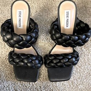 Brand new, never worn Steve Madden shoes